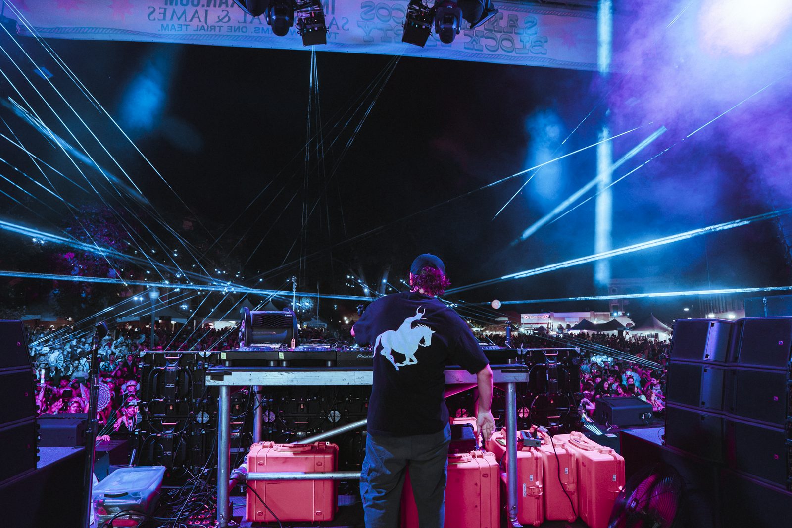 From behind the decks, the whole Square lit up