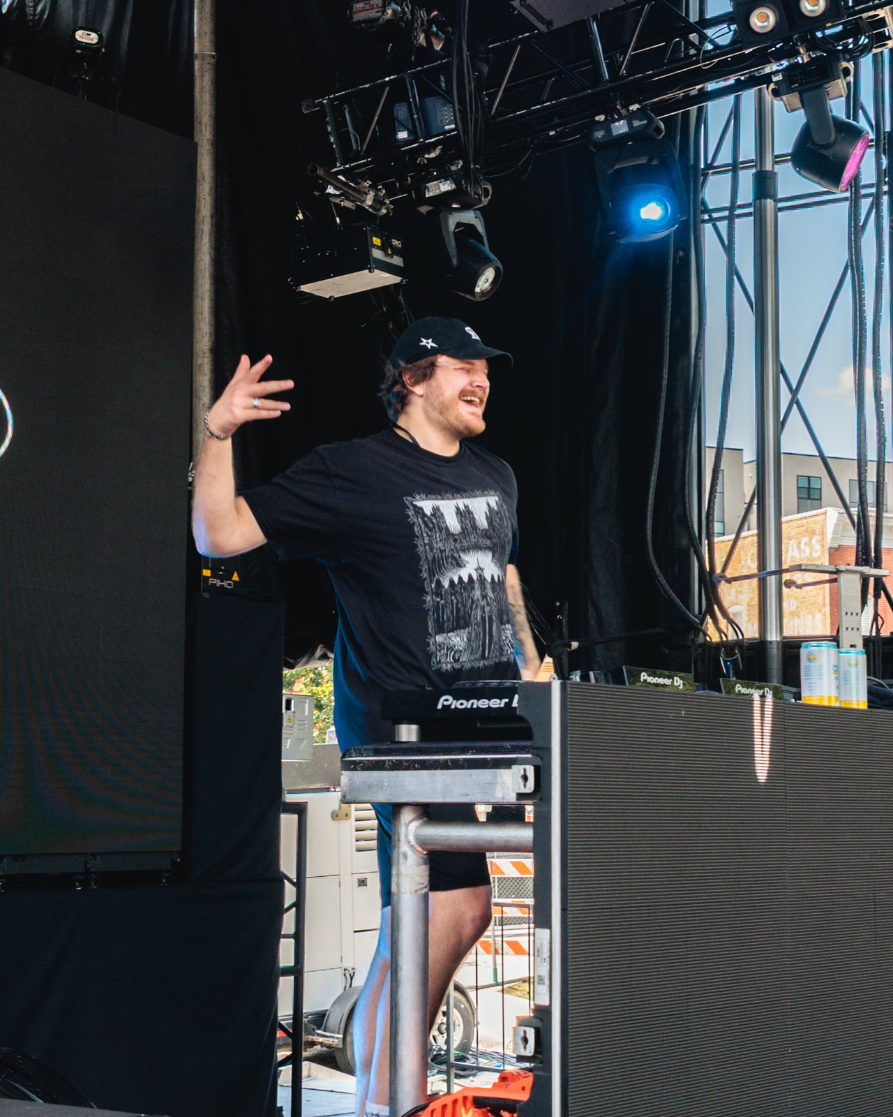 Cozy Kev on stage